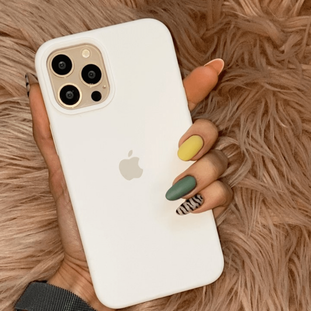 iPhone Silicone Case (White)