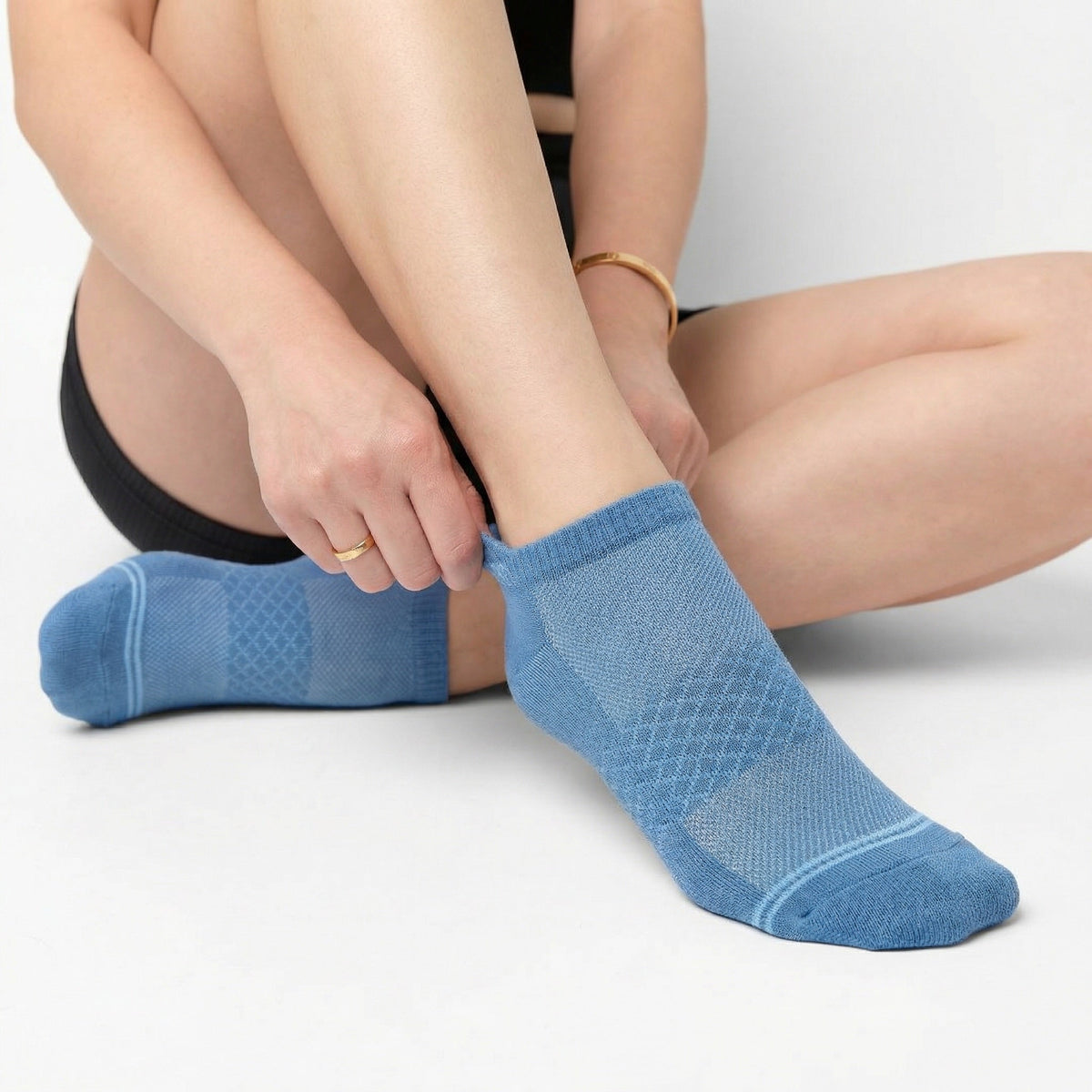 Cozy Ankle Socks 4-Pack