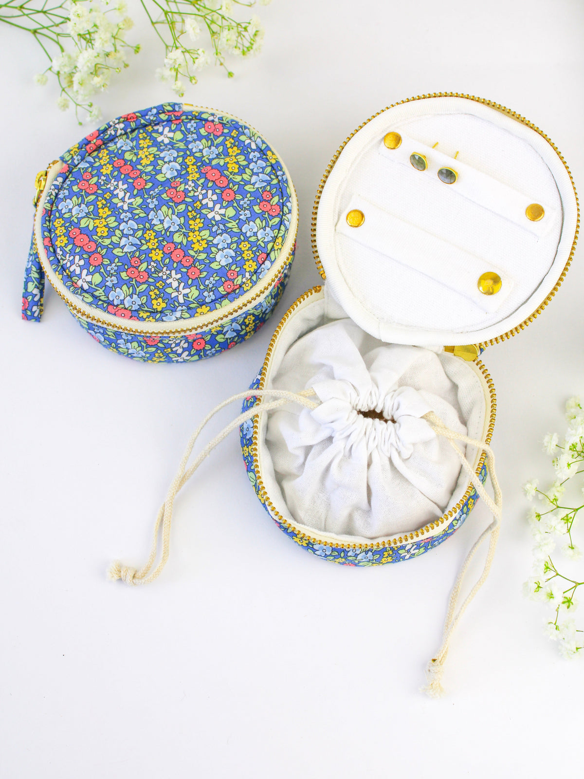 Blue Ditsy Print Jewelry Pouch