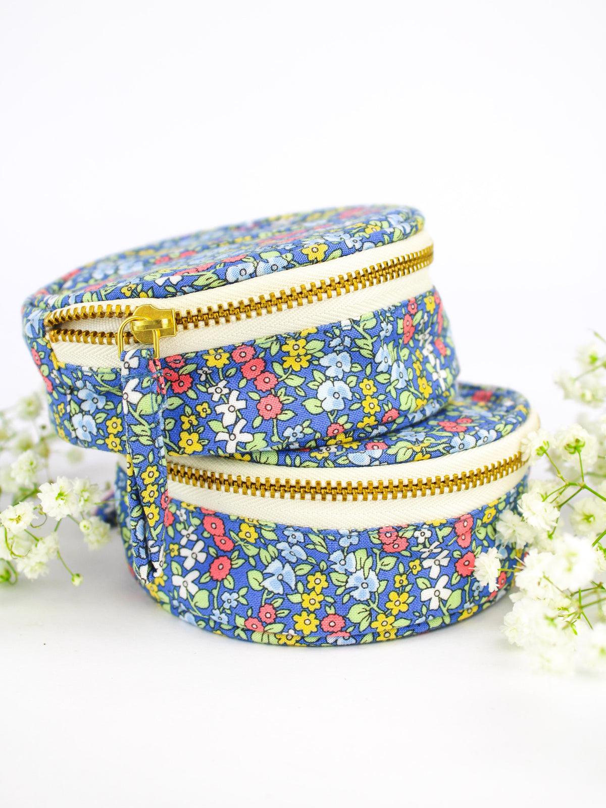 Blue Ditsy Print Jewelry Pouch