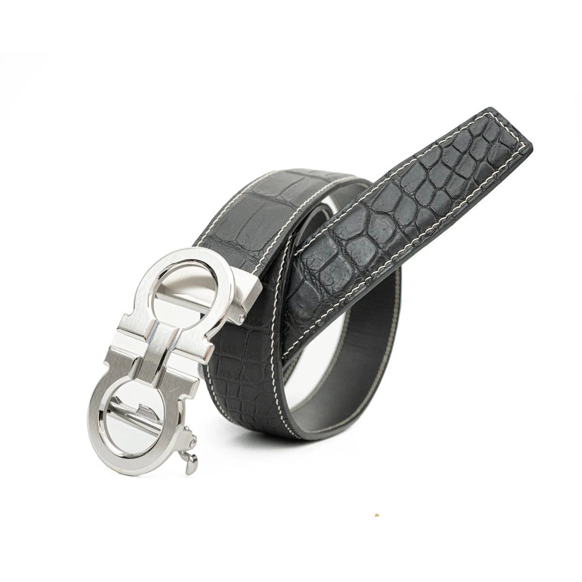 Handcrafted Alligator Leather Belts DVG245