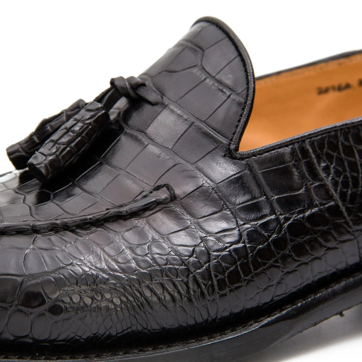 Black Scale-Pattern Tassel Loafers with Apron Toe
