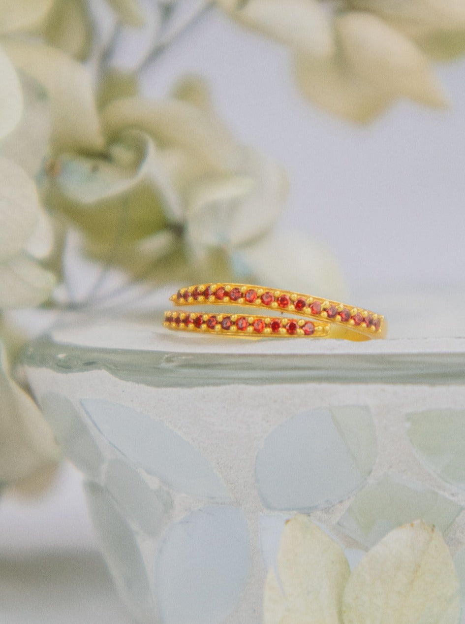 Serpentine Wrap Ring - Gold