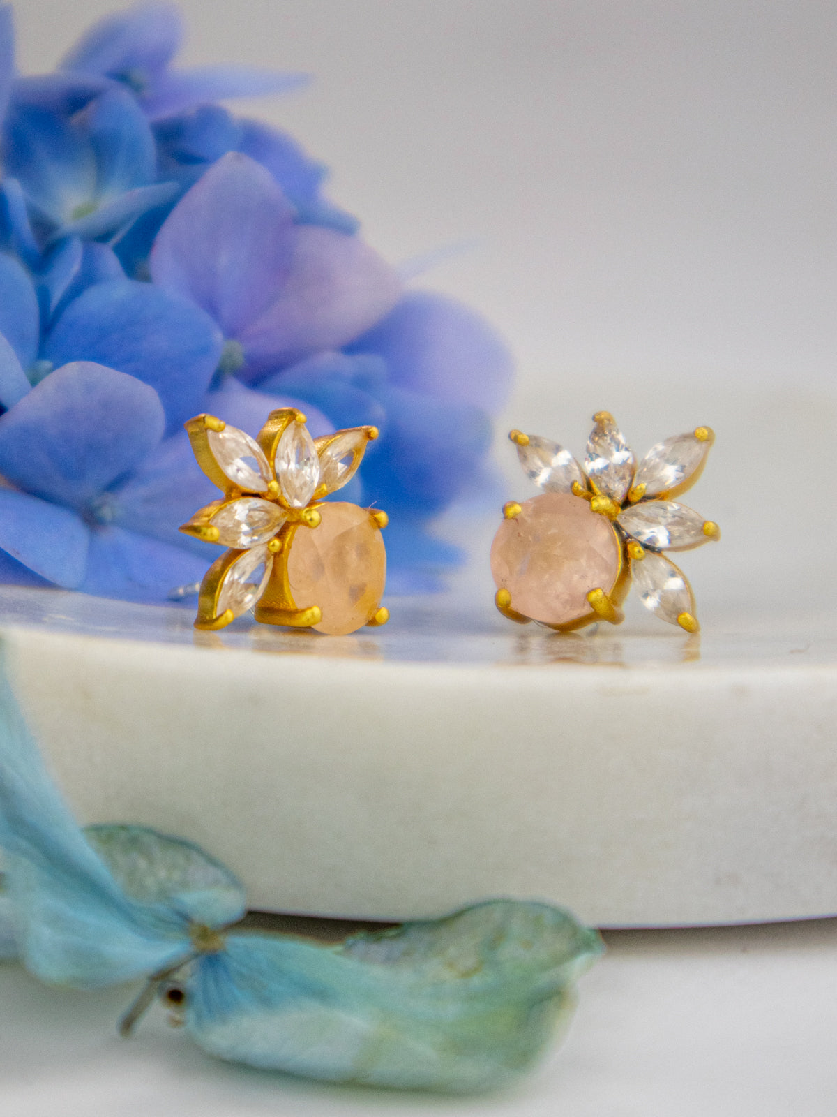 Blooming Fan Studs