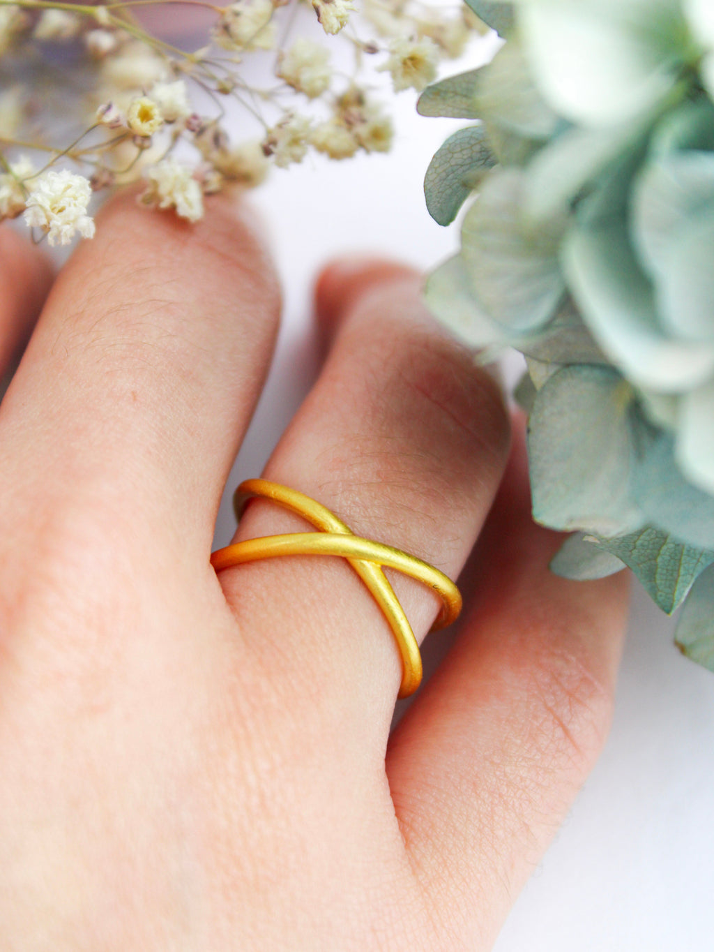 Mia Leaf Ring
