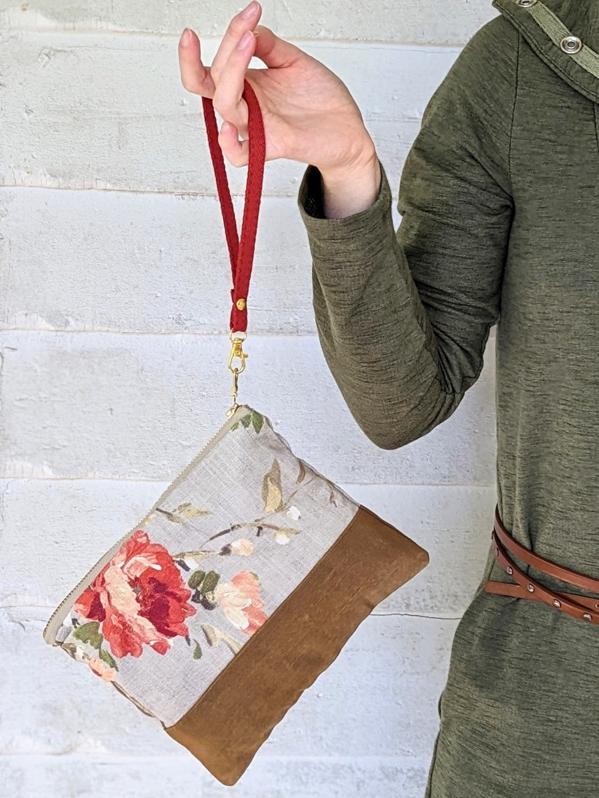 Antique Roses Purse