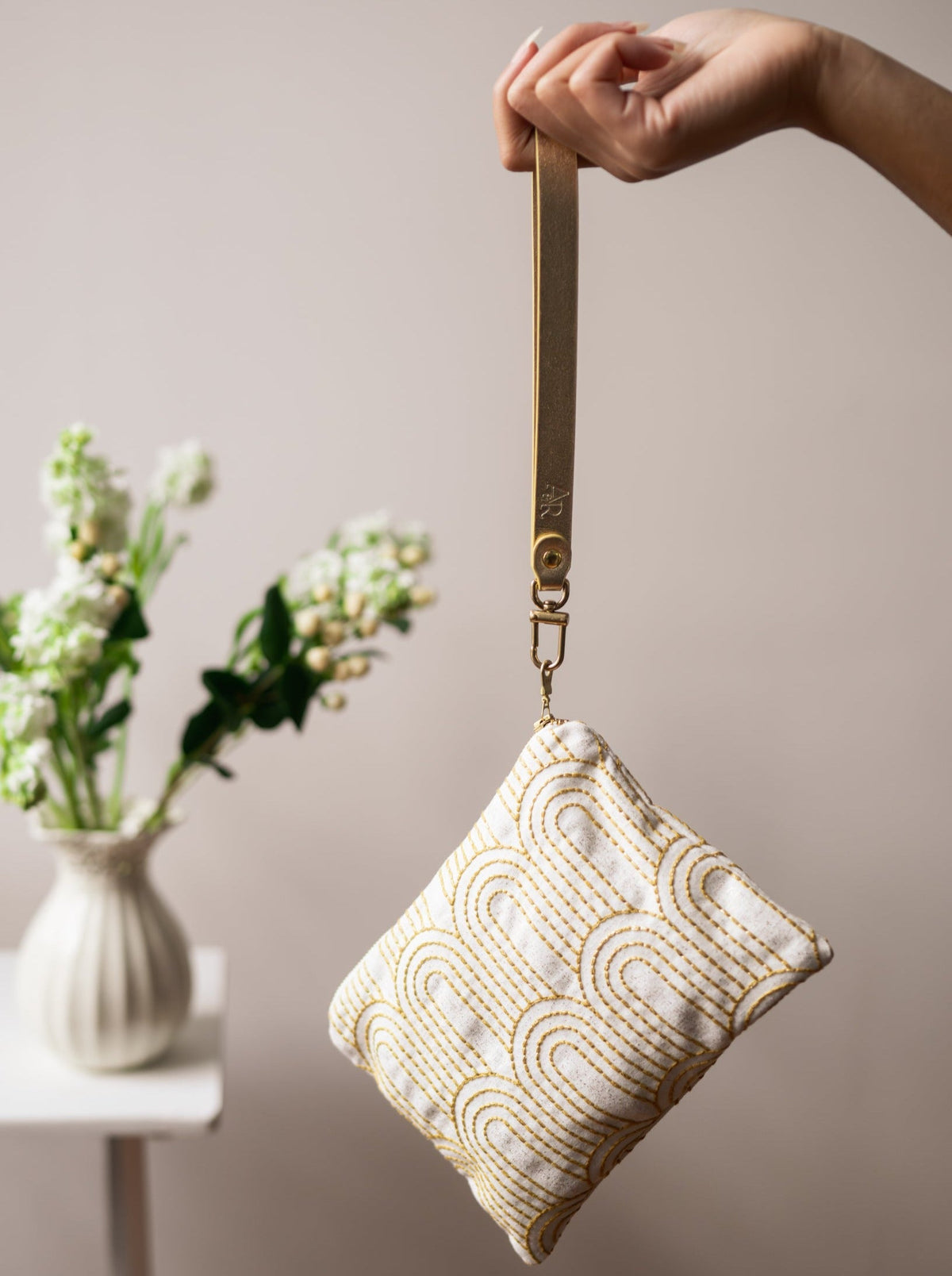Art Deco Embroidered Gold and White Wristlet Purse