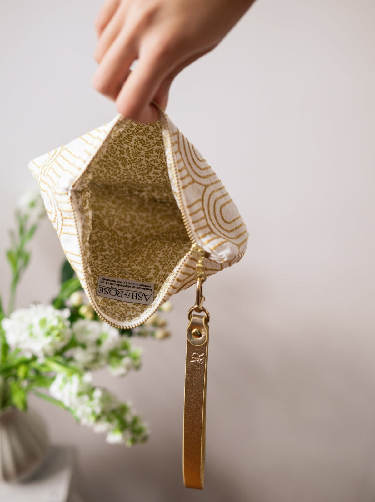 Art Deco Embroidered Gold and White Wristlet Purse