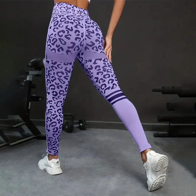 Seamless Leopard Leggings