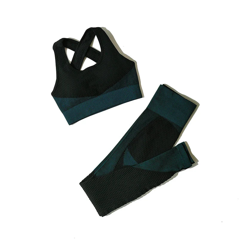 FlexFit Seamless Yoga Set: Comfy, Stylish, Versatile
