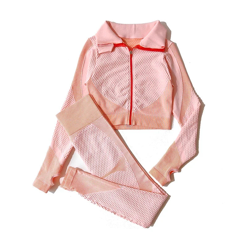 FlexFit Seamless Yoga Set: Comfy, Stylish, Versatile