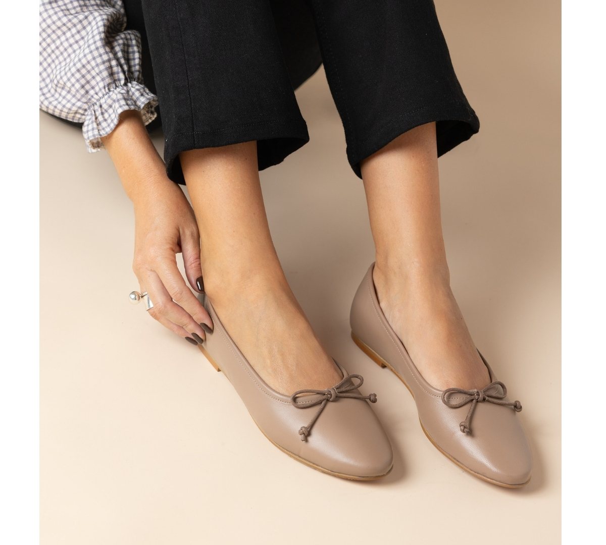 Belle Taupe Leather