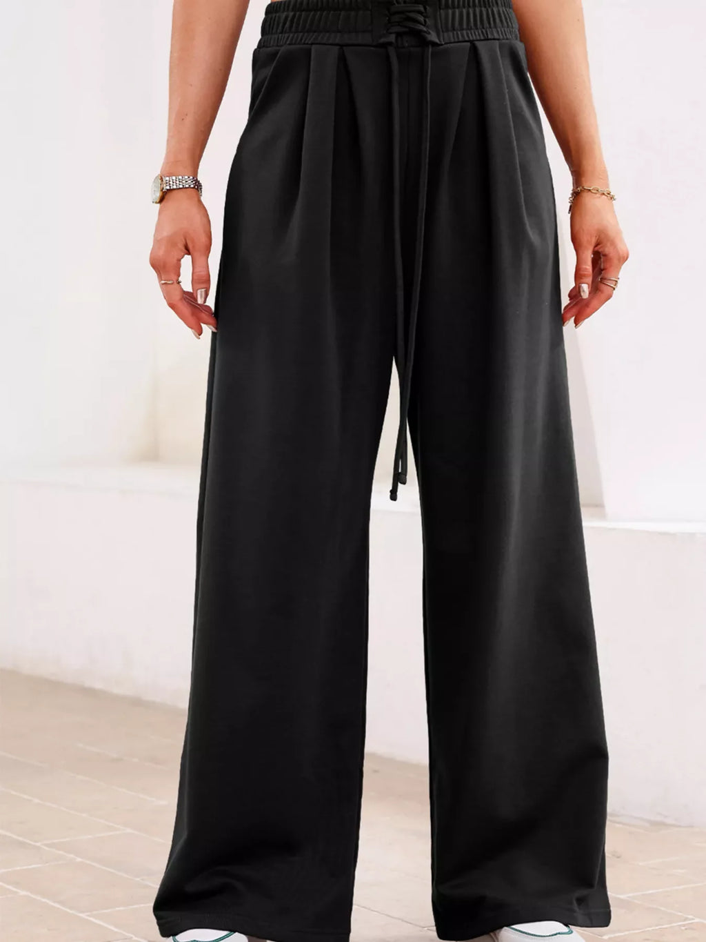 Tied Elastic High Waist Pleated Detail Solid Sweatpants