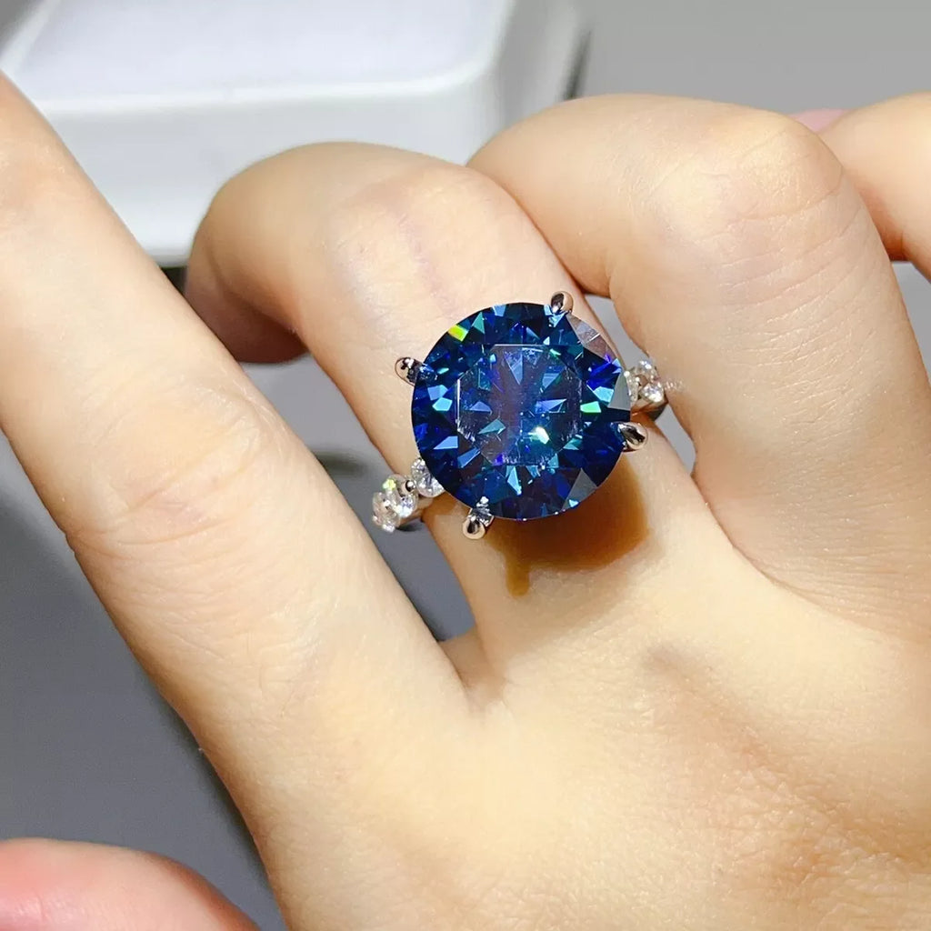 10 Carat 925 Sterling Silver Moissanite Ring