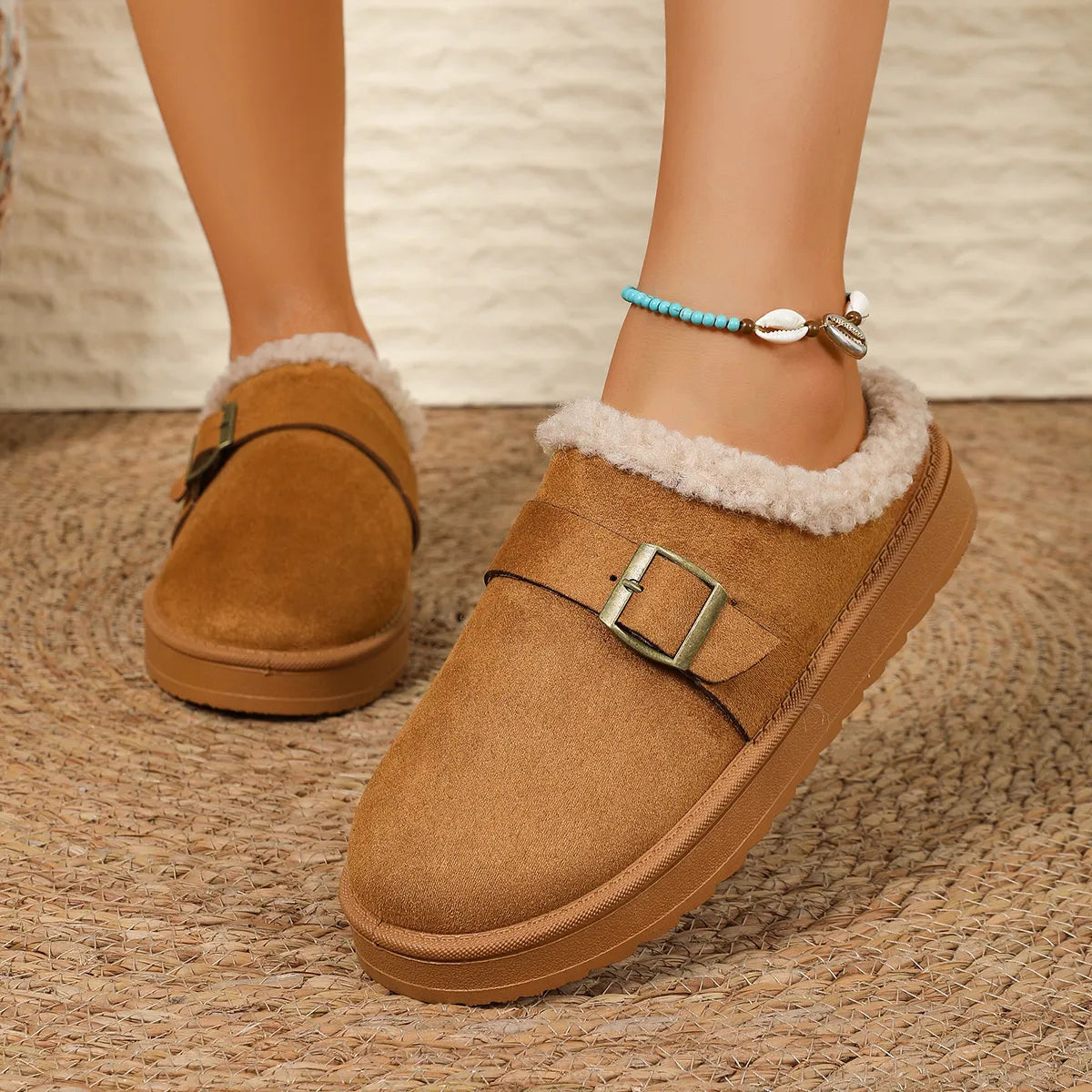 Round Toe Platform Slippers