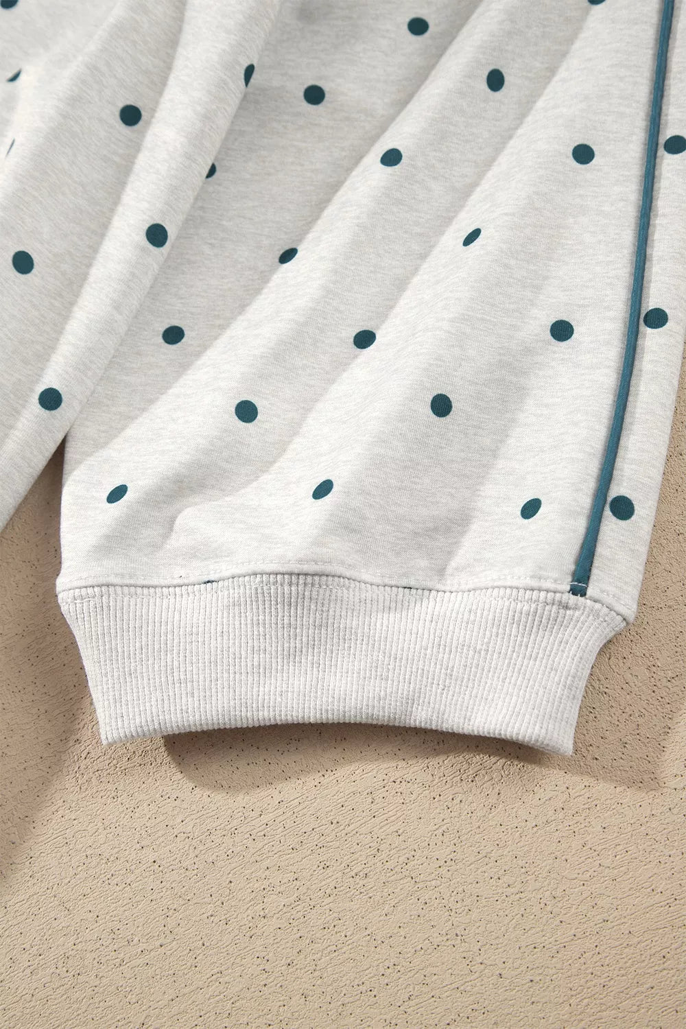 Polka Dot Print Piping Trim 3/4 Sleeve Relaxed Top