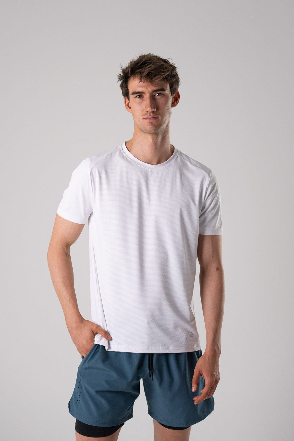 ALIVE strong tee