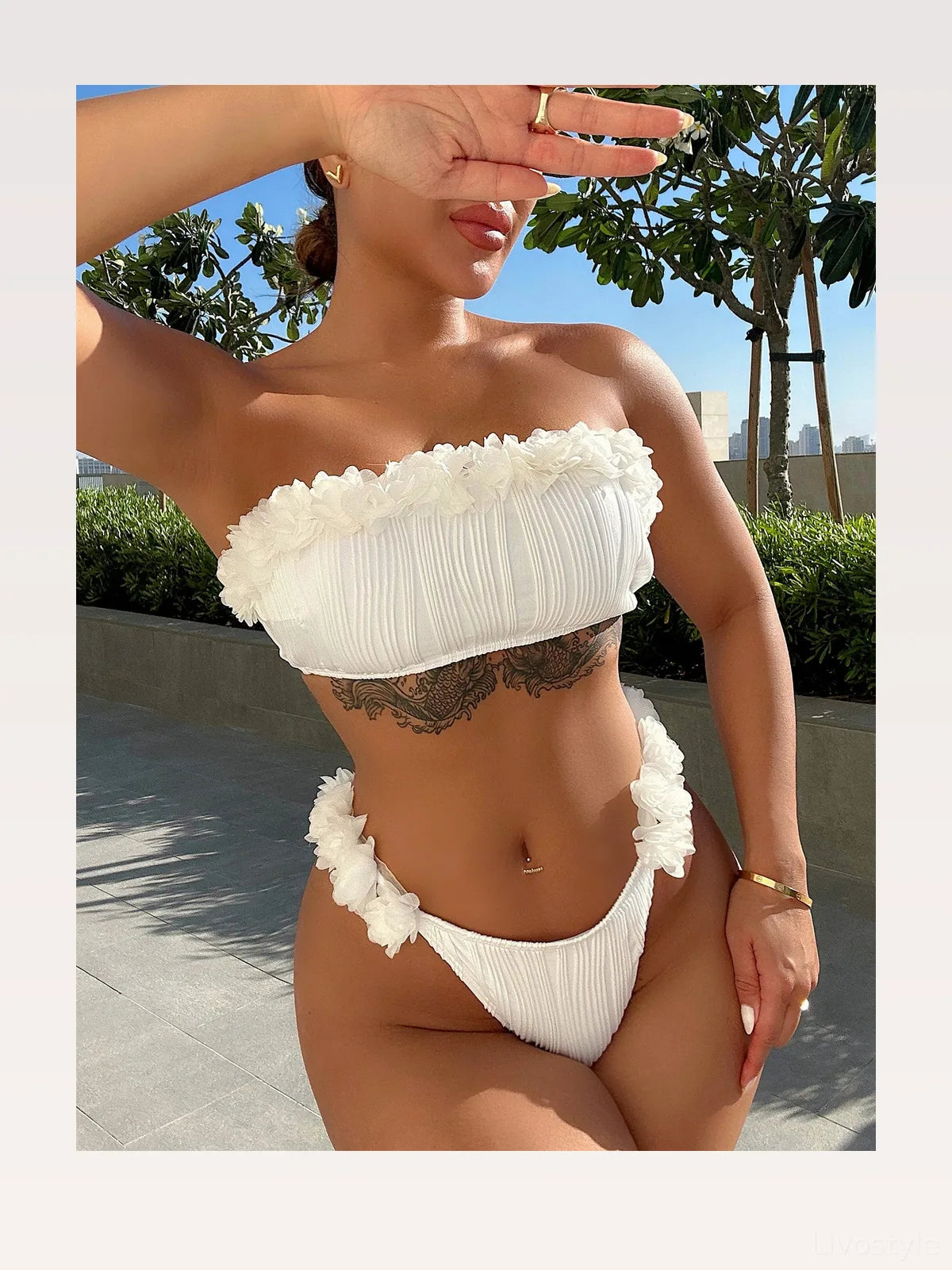Applique Tie Back Strapless Ruffled Two-Piece Bikini Set