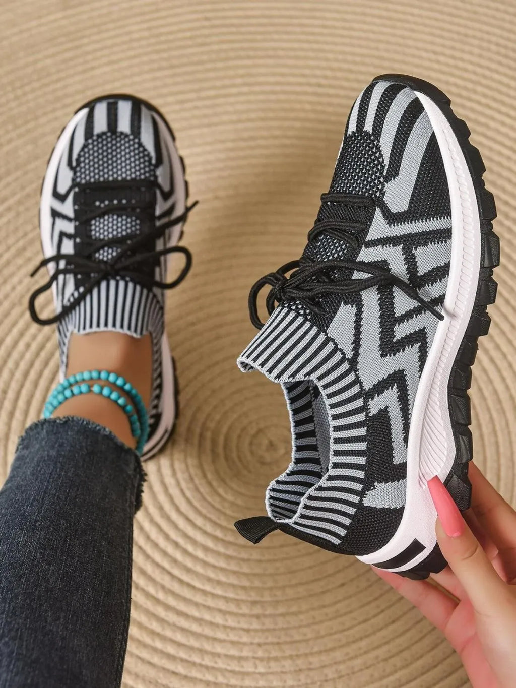 Mesh Knit Lace Up Athletic