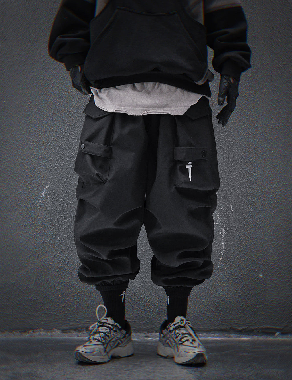 HiP42 Black Techwear Joggers