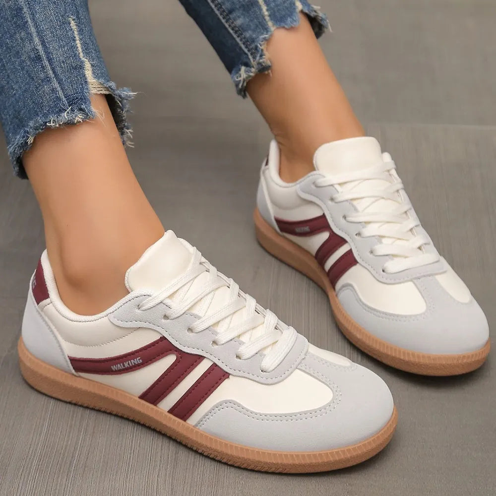Contrast Lace Up Round Toe Sneakers