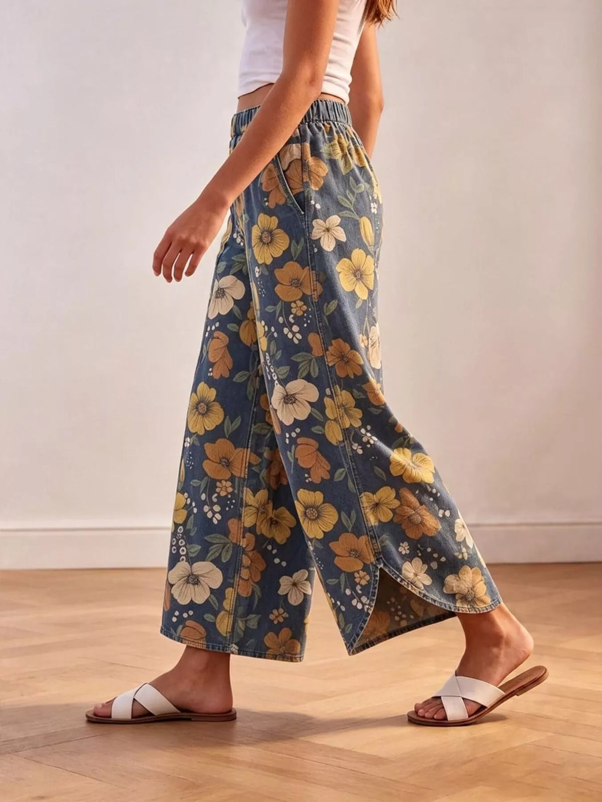 Floral Print Elastic Waist Wide-Leg Jeans