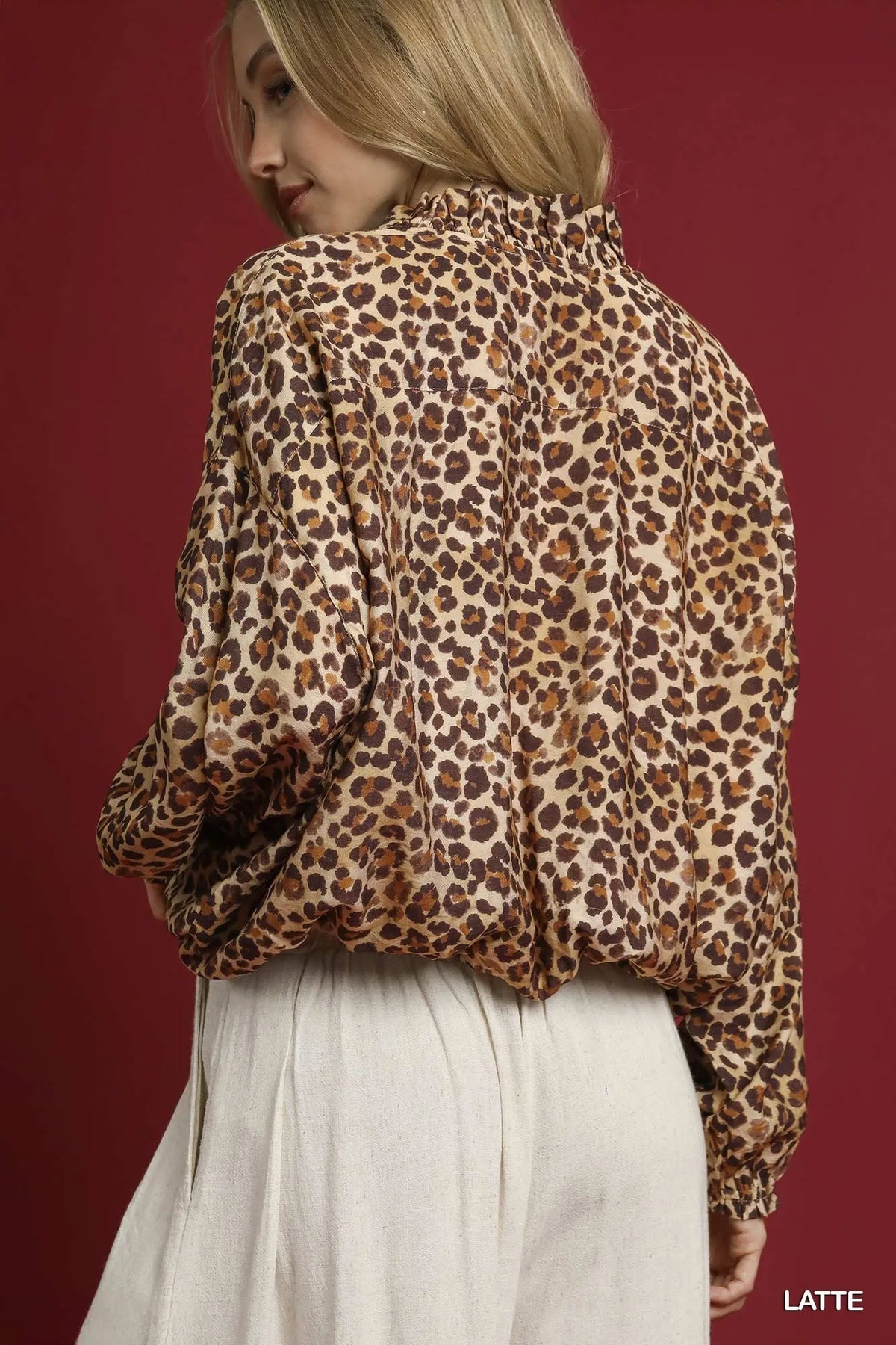 Umgee Leopard Print Balloon Sleeve Blouse