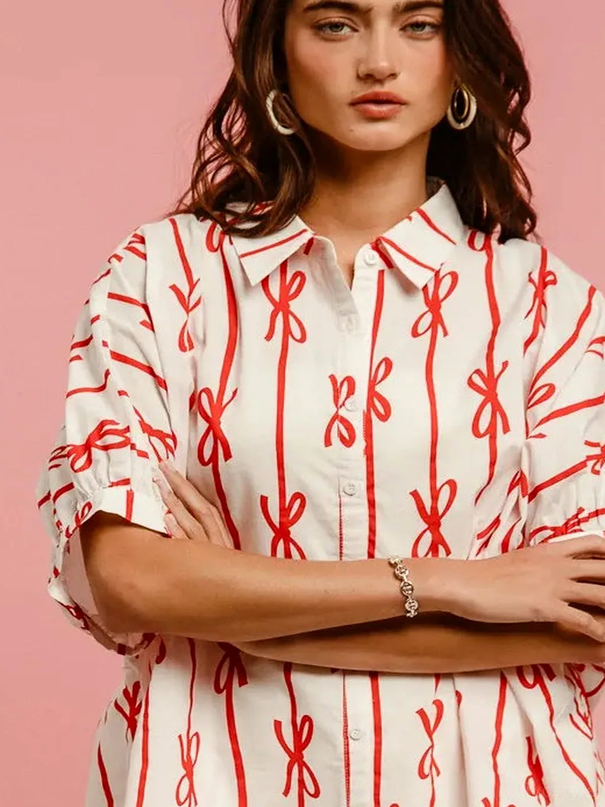 Bow Print Short Sleeve Button-Down Shirt with Collar