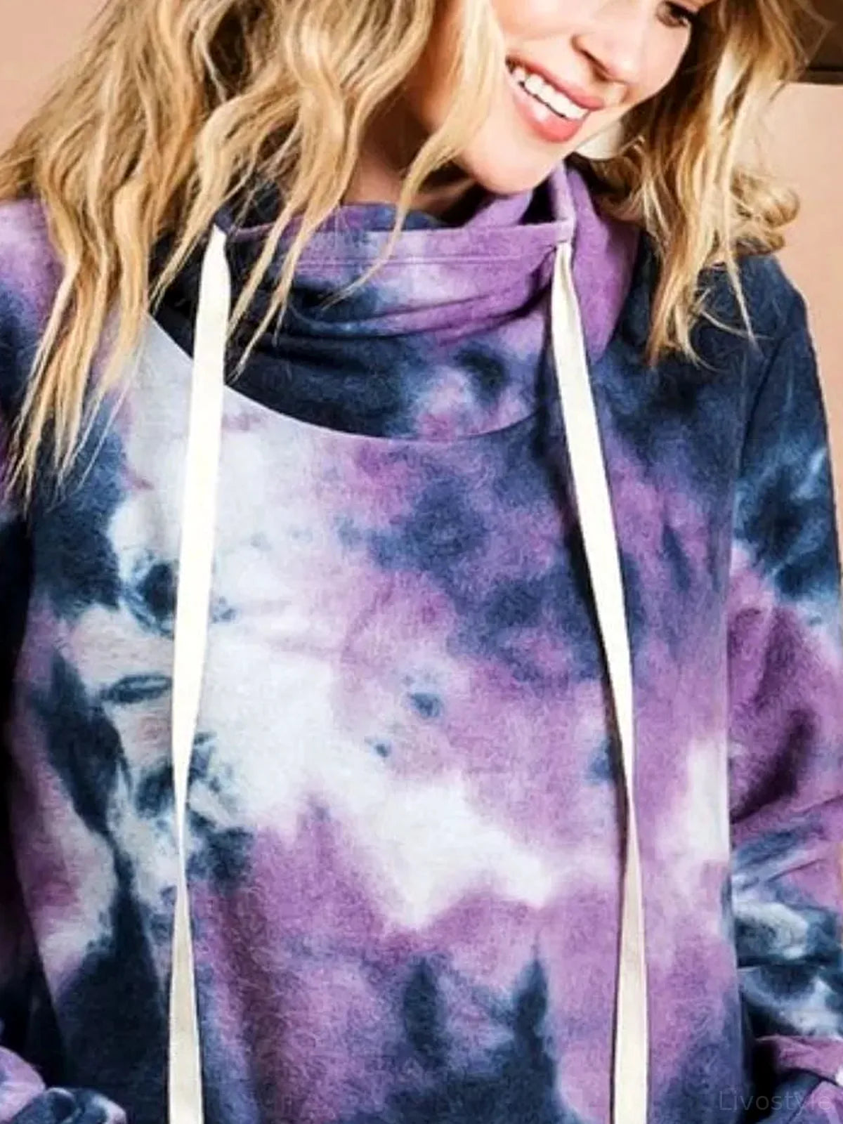 Overlapped Turtleneck Brushed Tie-Dye Sweatshirt
