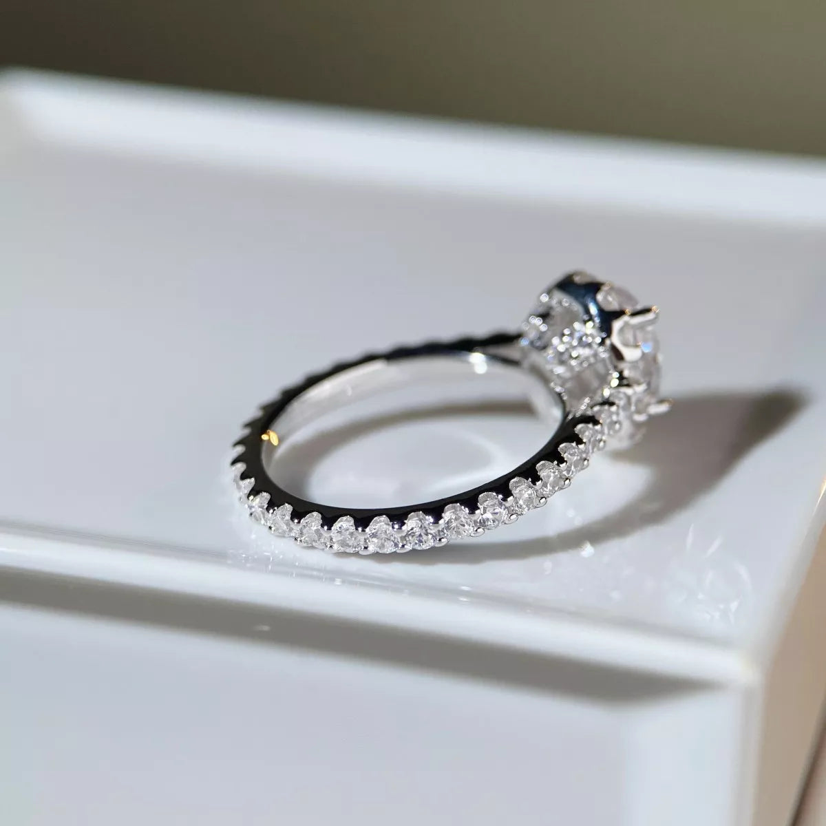 1.5 Carat Moissanite 925 Sterling Silver Oval Ring
