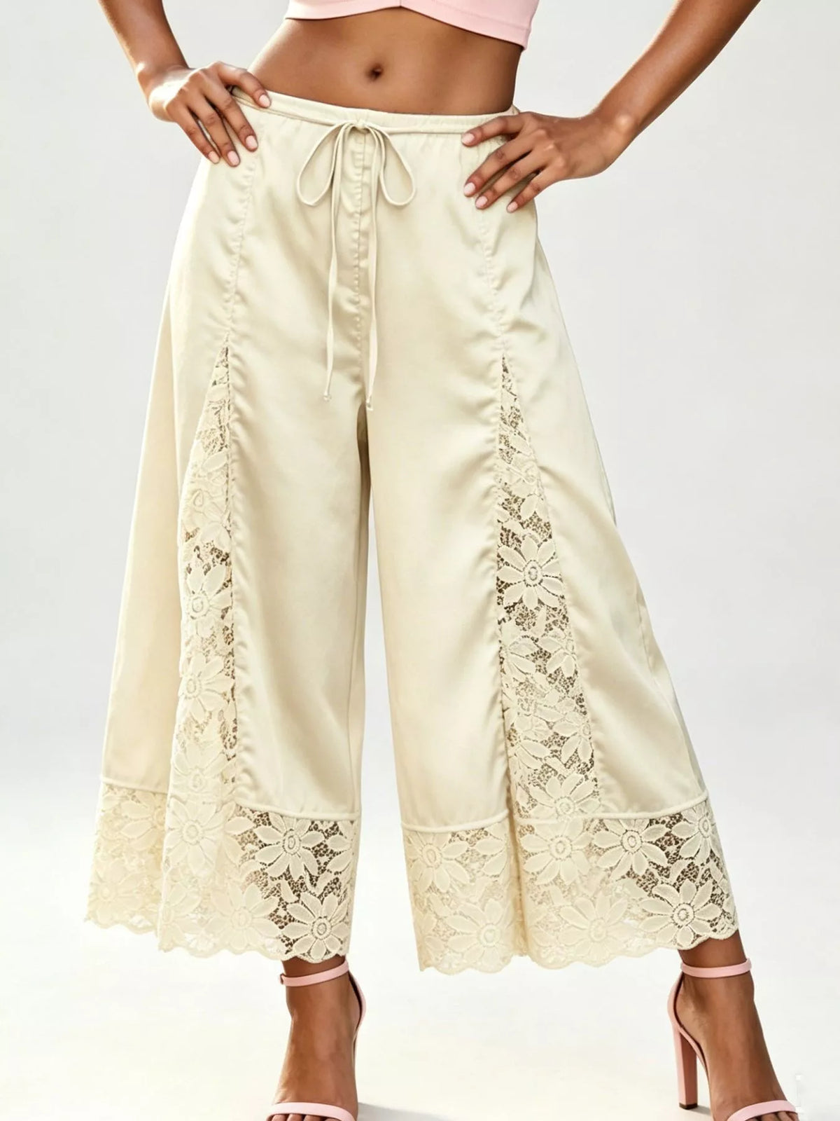 Lace Trim Wide-Leg Cropped Pants