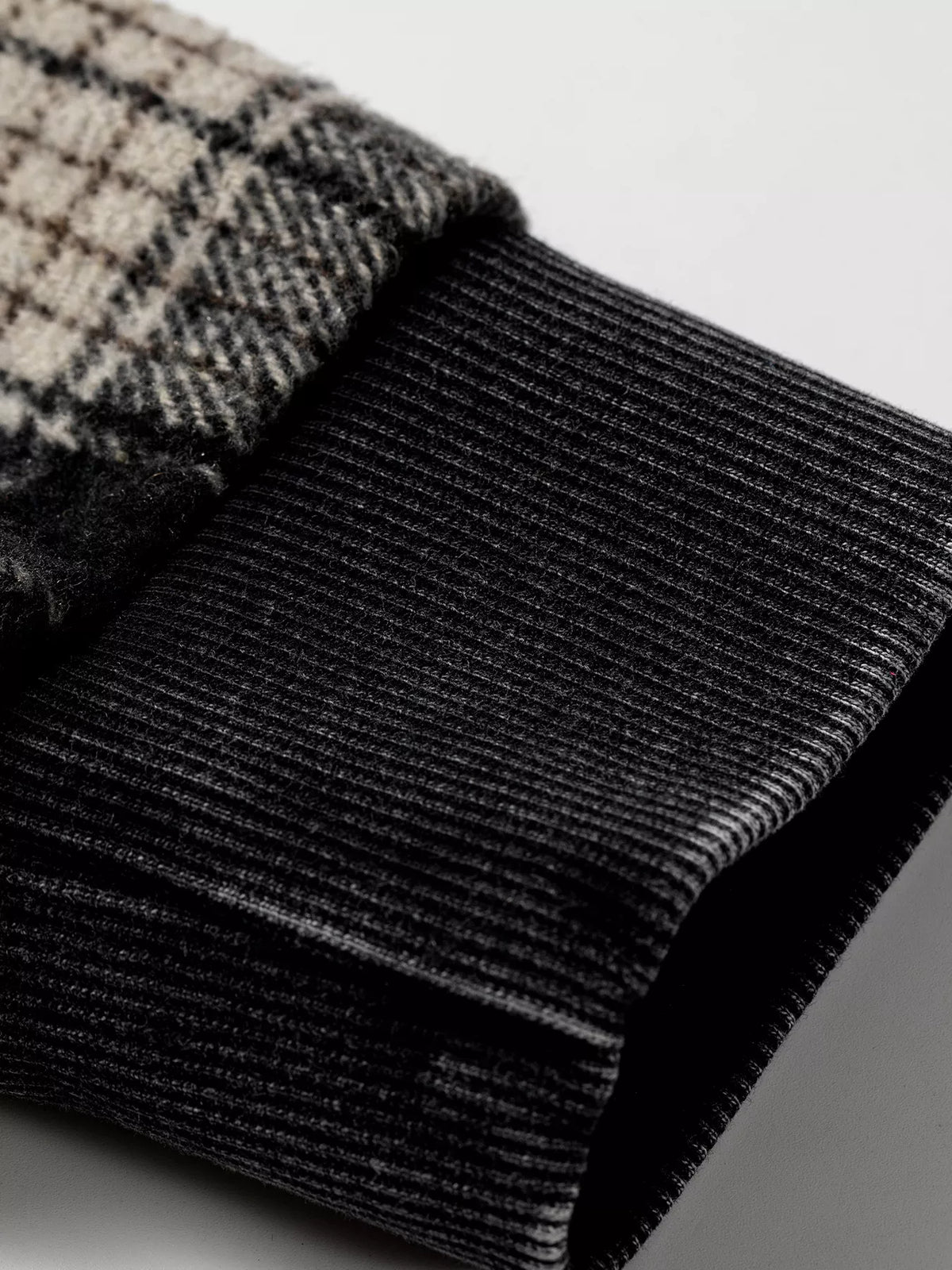 Plaid Sleeve Drawstring Pocket Hoodie