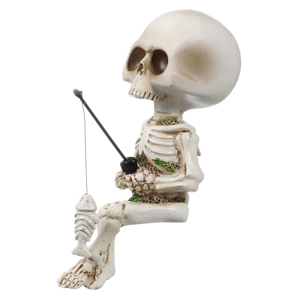 GANAZONO Skeleton Aquarium Decoration Skull Fish Reptile Tank Decor Fishing Skull Statue Resin Skeleton Figurines Sculptures Halloween Decoration