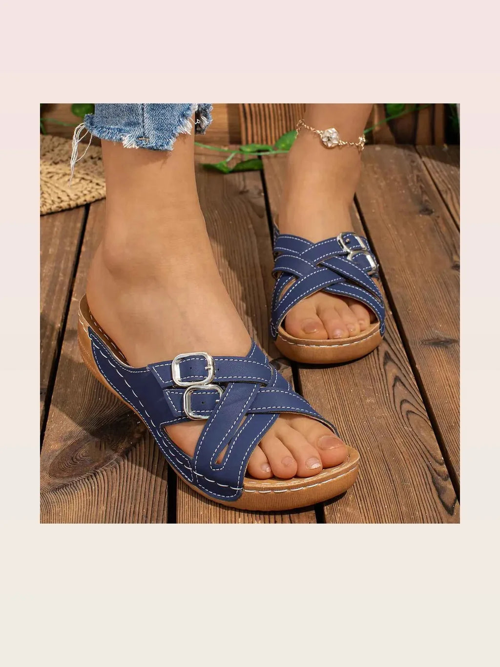 Crisscross Open Toe Flat Sandals in PU Leather