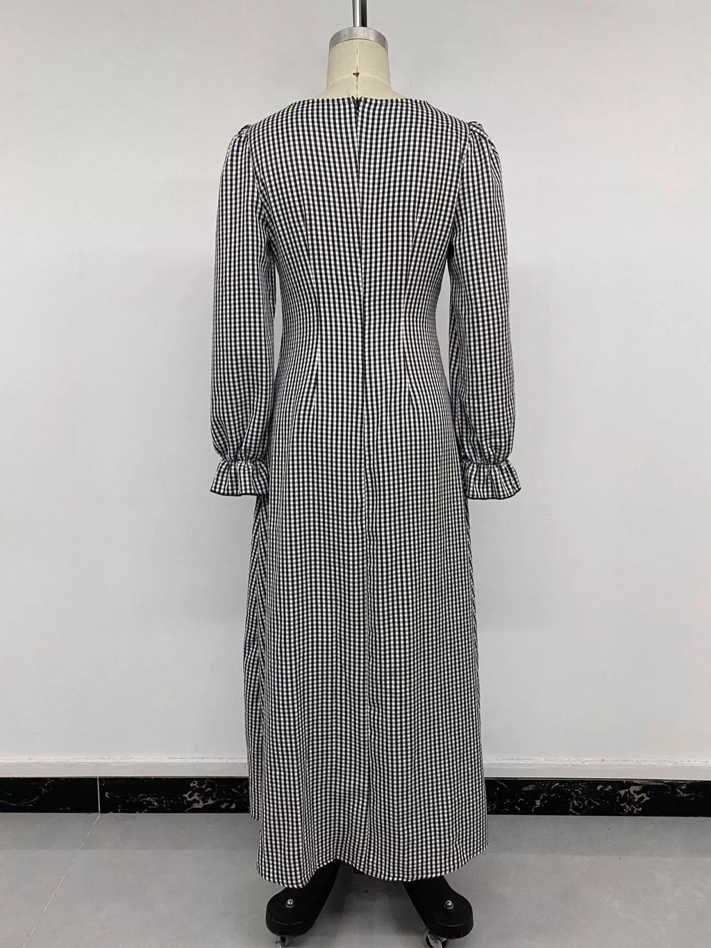 Gingham Lace-Trim V-Neck Long Sleeve A-Line Maxi Dress