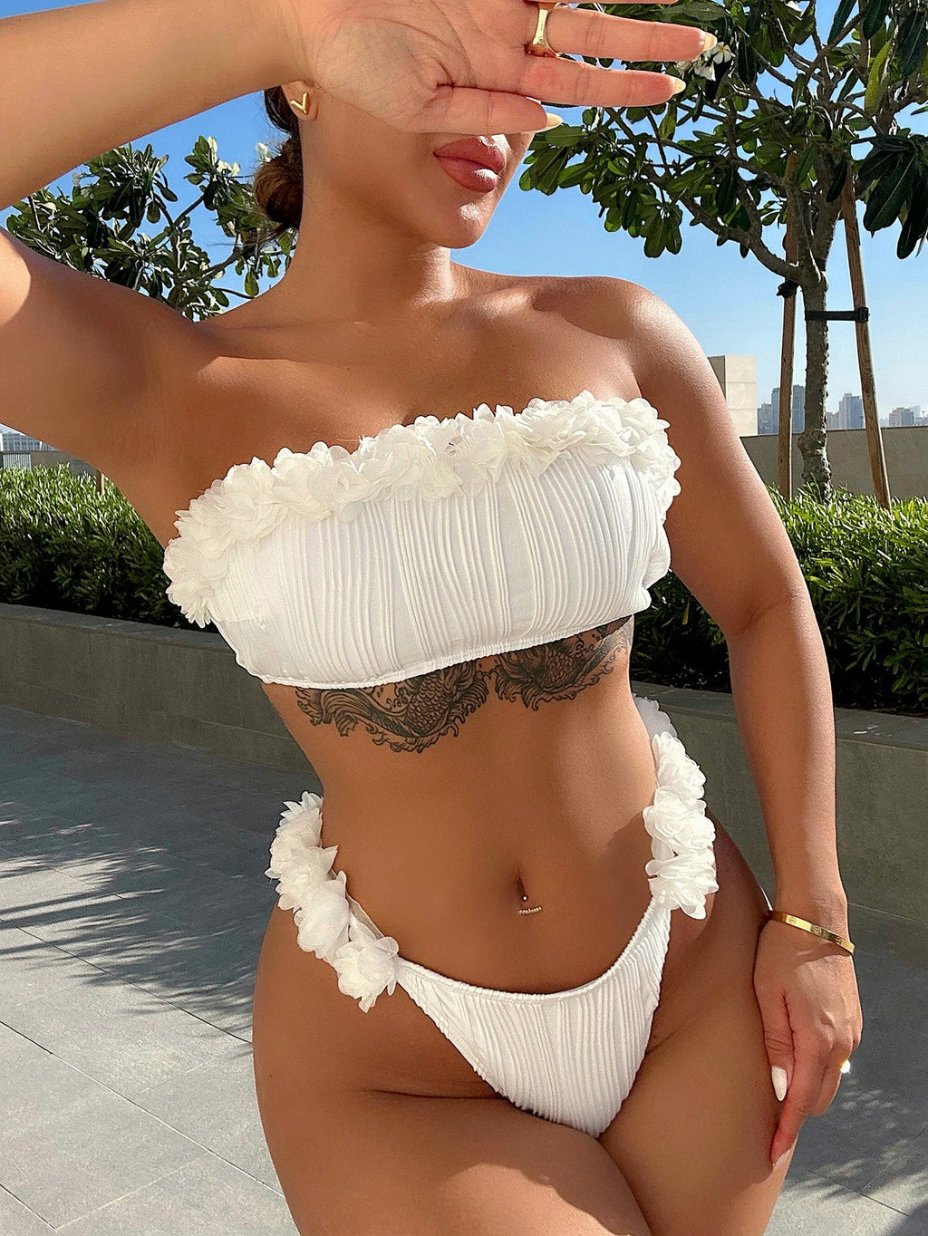 Applique Tie Back Strapless Ruffled Two-Piece Bikini Set