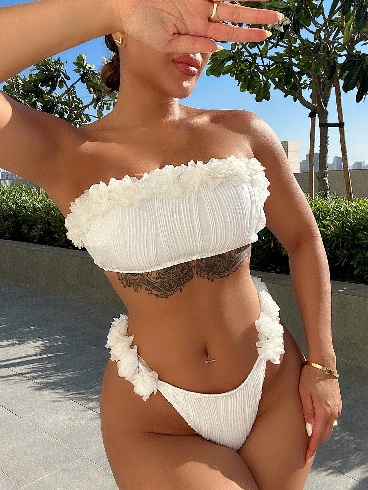 Applique Tie Back Strapless Ruffled Two-Piece Bikini Set