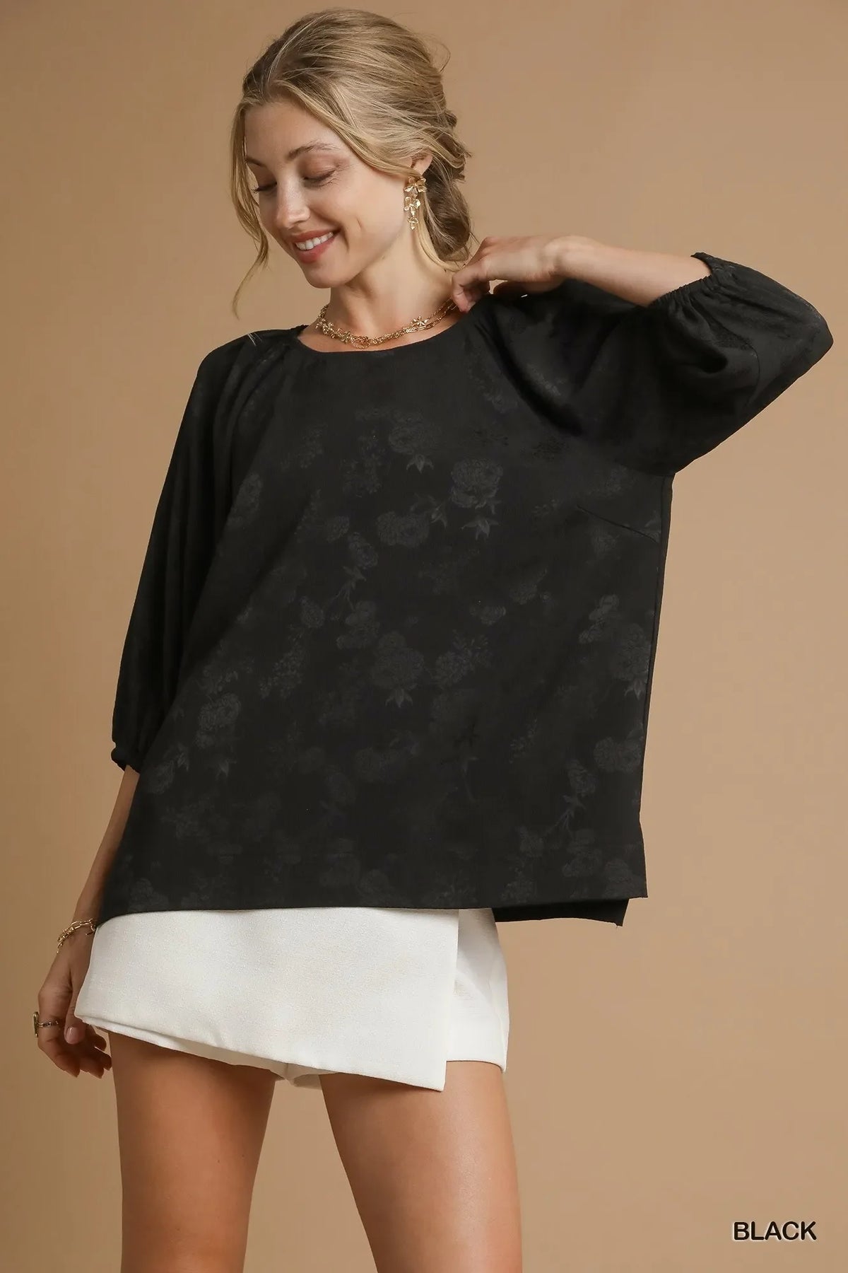 Umgee Satin Jacquard Balloon Sleeve Blouse