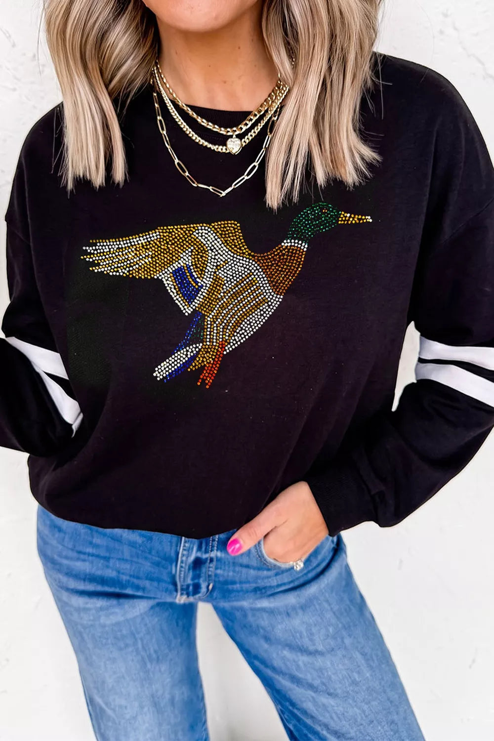 Rhinestone Mallard Contrast Striped Sleeve Casual Sweatshirt