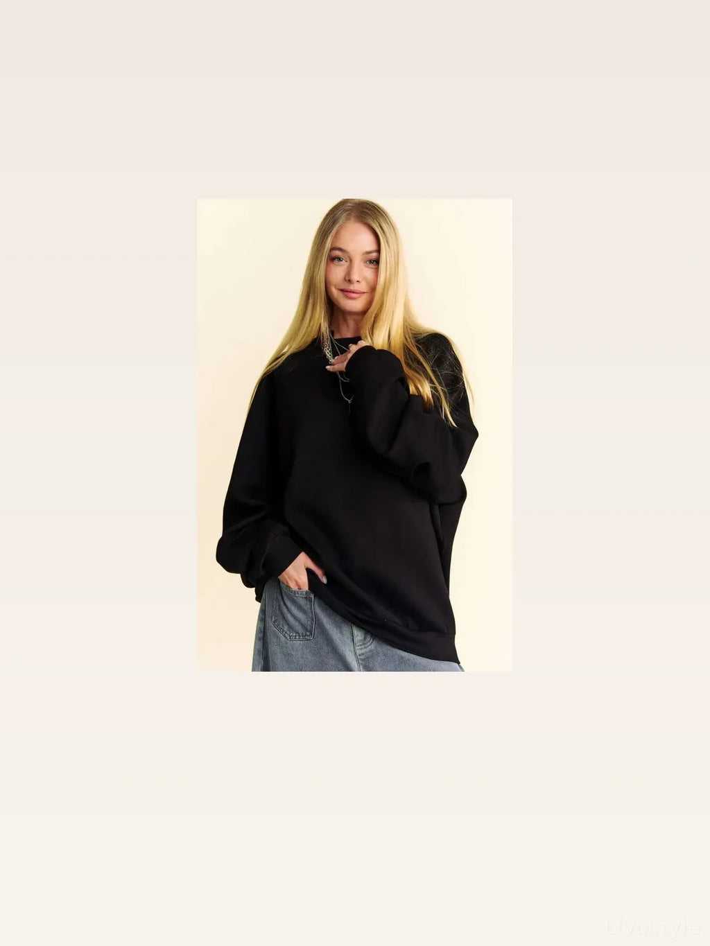 Round Neck Raglan Sleeve Pullover Sweatshirt