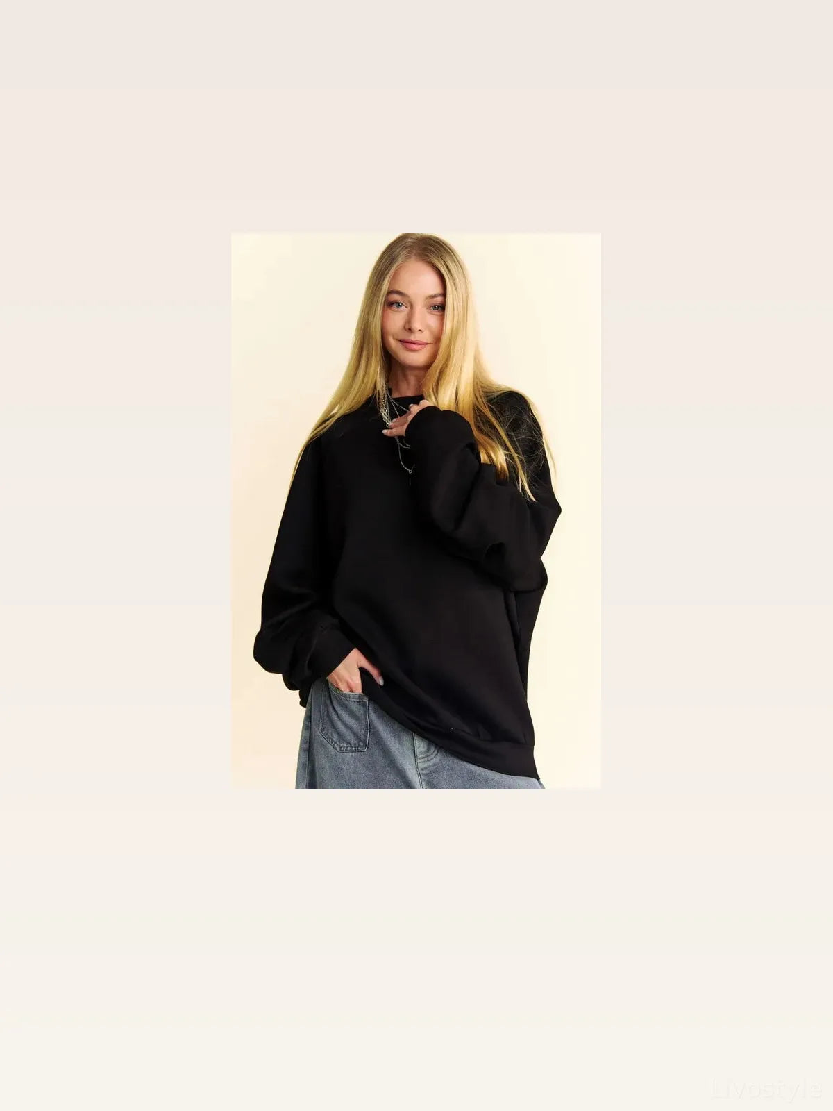 Round Neck Raglan Sleeve Pullover Sweatshirt