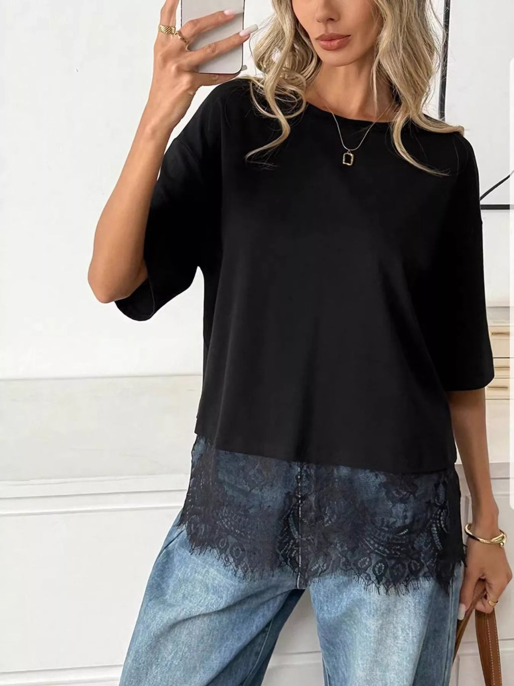 Lace Hem Round Neck T-Shirt