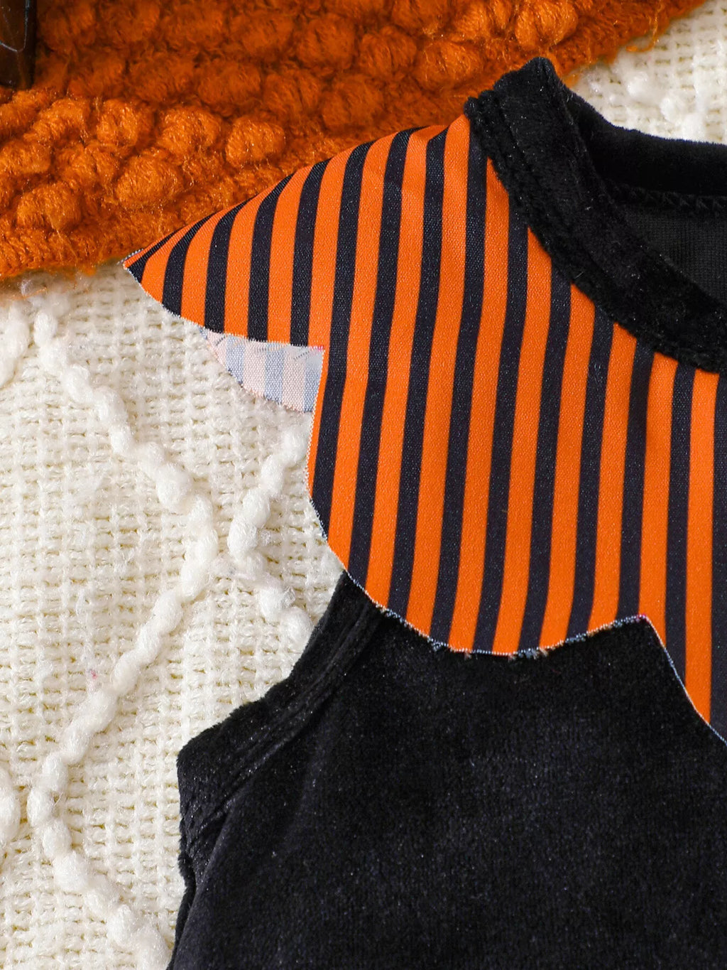 Children's Halloween Sleeveless Bodysuit and Hat Set