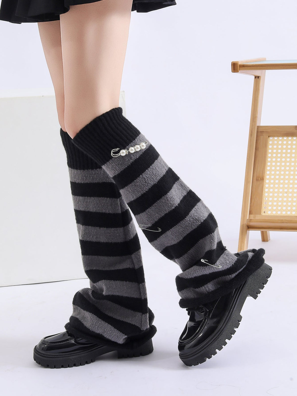 Y2K Girls Women Kawaii Harajuku Pearl Pin Decorated Flared Knitted Leg Warmer Goth Cute Lolita Socks Slouch Socks