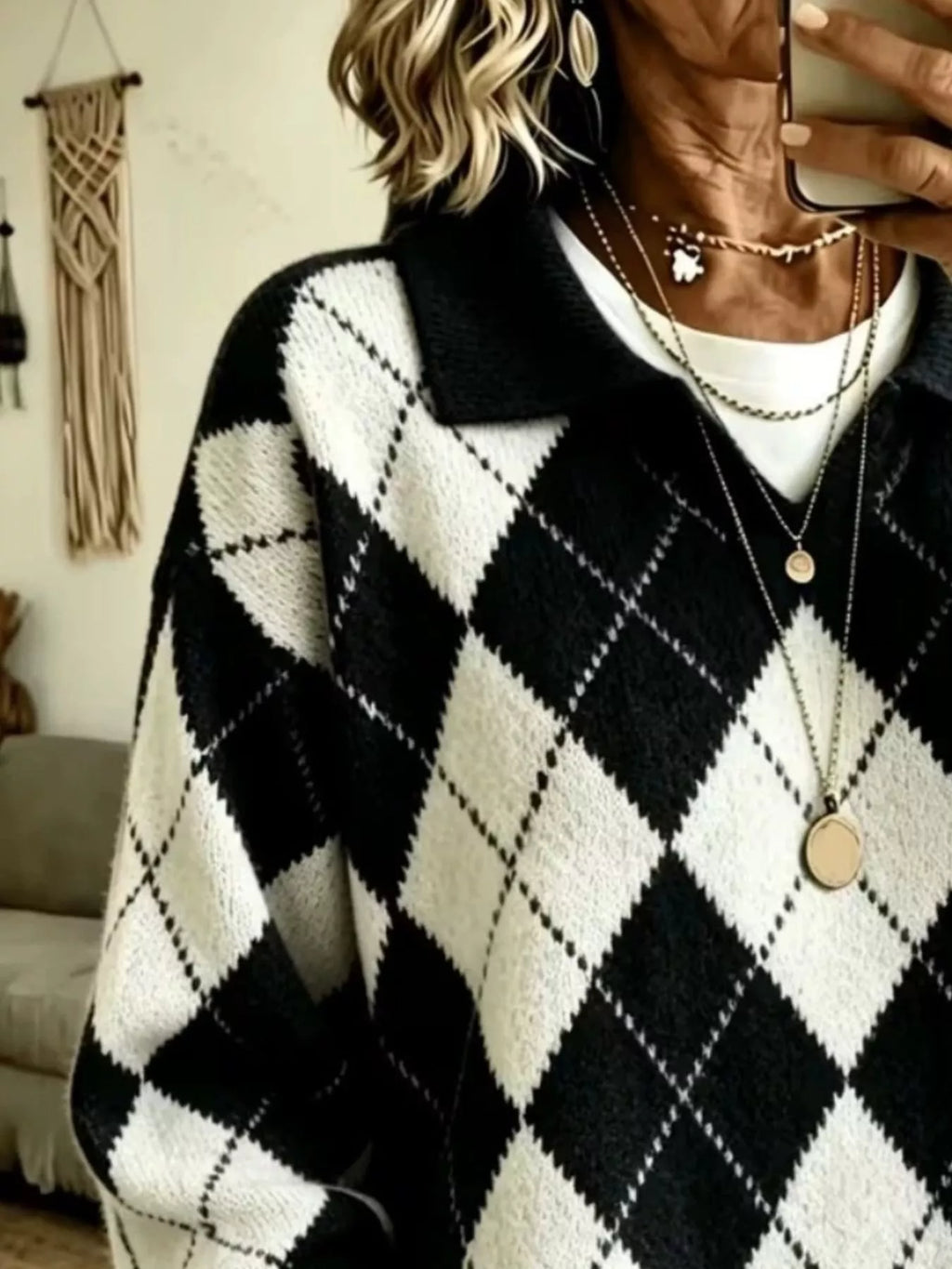 Argyle Pattern Polo Collar Sweater