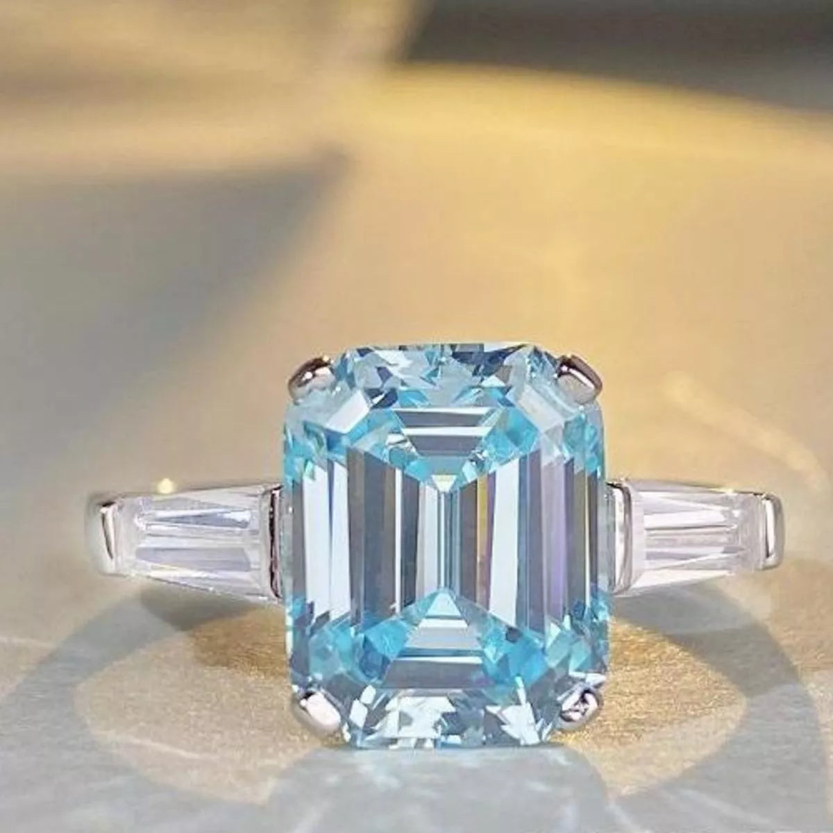925 Sterling Silver Zircon Geometric Ring