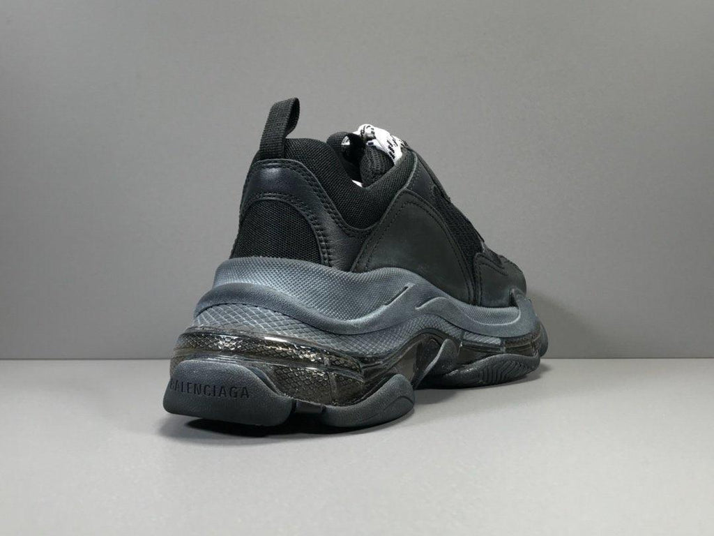 BALENCIAGA TRIPLE S SNEAKER