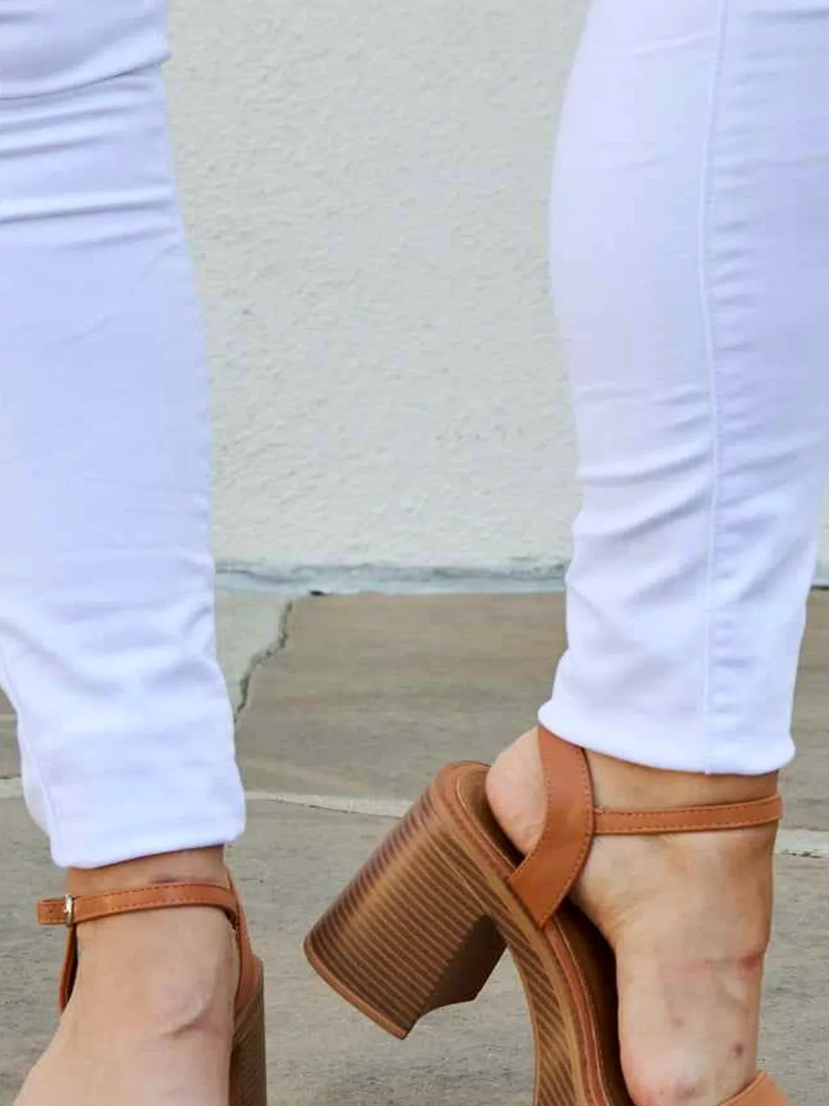 Feel It Platform Heel Sandals
