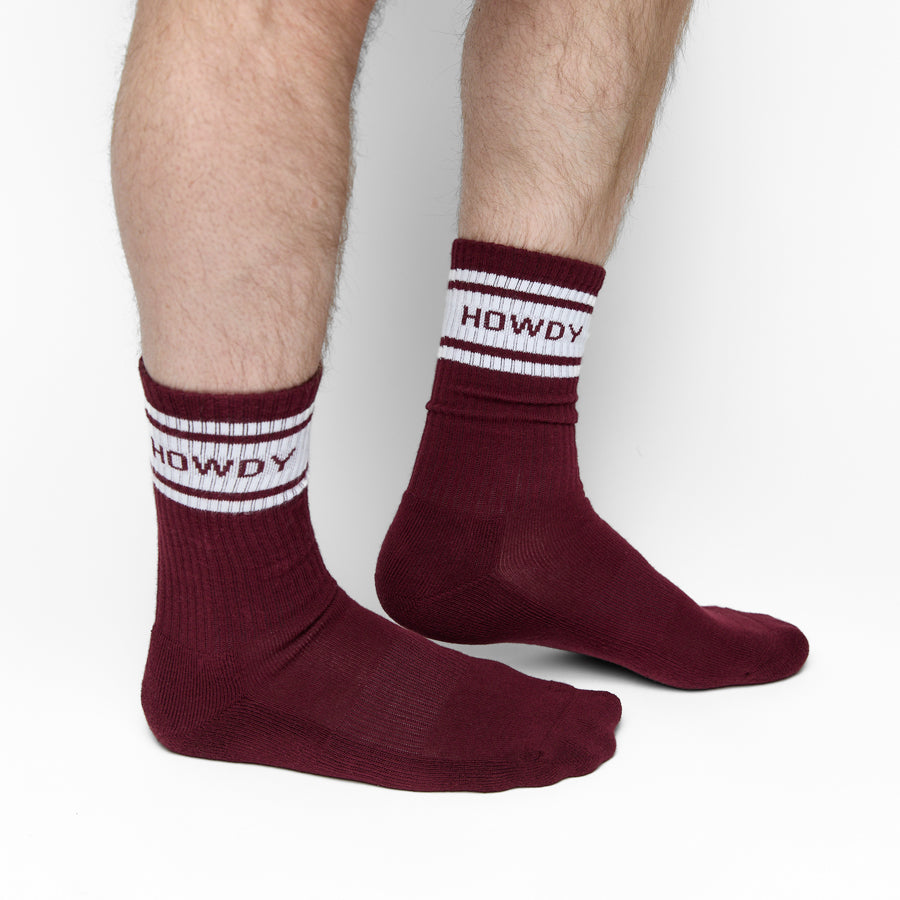 Maroon Retro Howdy Casual Crew Socks