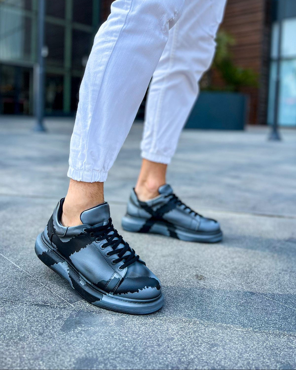 Men's Lisbon Grey & Black